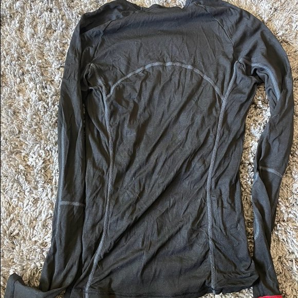 The North Face Base Layer Long Sleeve Shirt - Picture 3 of 3